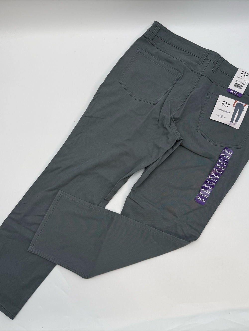 GAP Men's Straight Chinos in Charcoal Gray